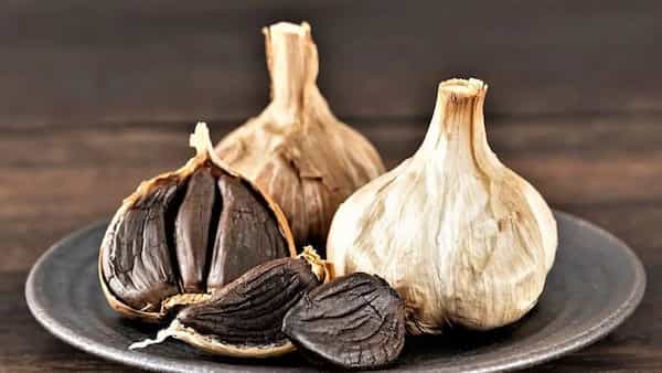 تصویر 1 از خرید سیر سیاه ارگانیک + قیمت فوق‌ العاده